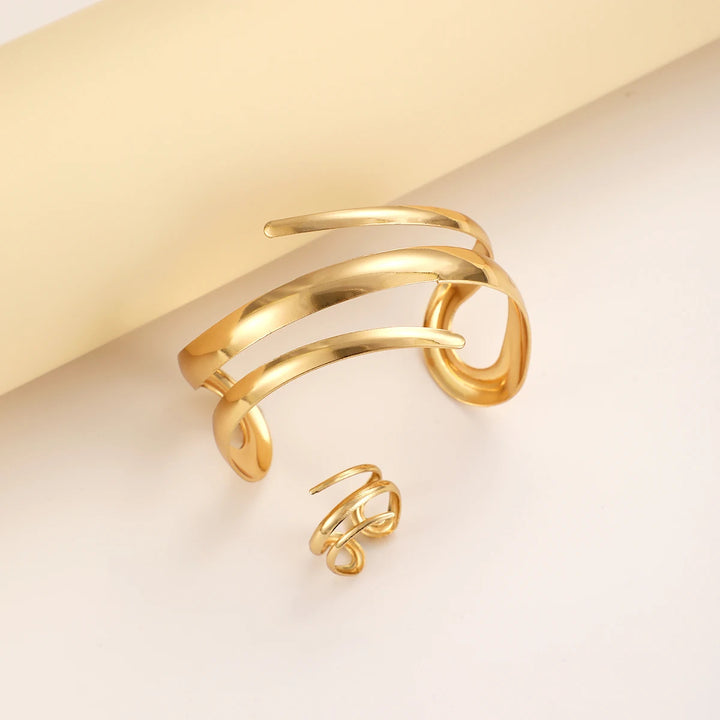 Auryn Sculpted Line Set