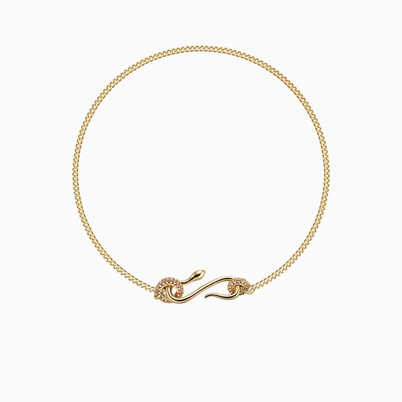 Serpentina Zircon Clasp Necklace