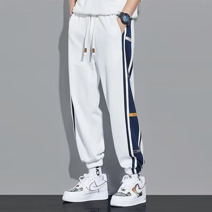 Autumn Style | Men's Khaki Pants with Comfortable Fit | Versatile Trousers for Everyday Wear