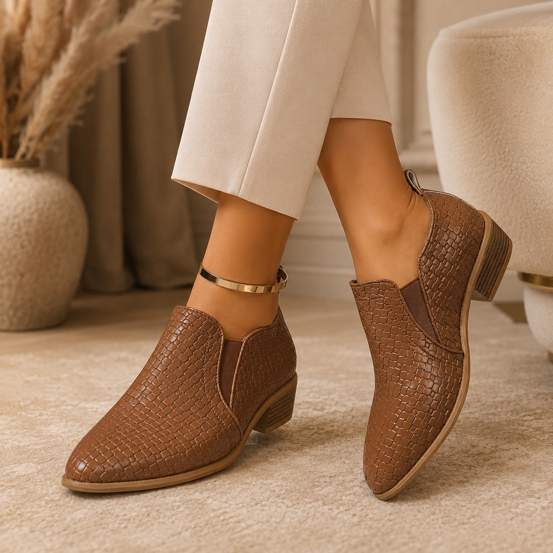 Elara Woven Heel Pump