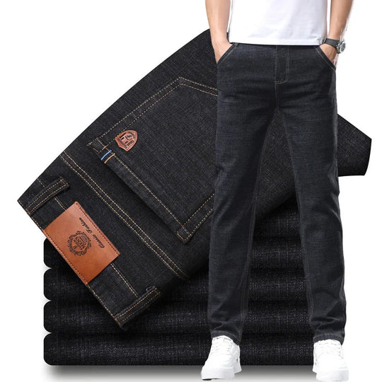 Men's cotton denim jeans with structured everyday fit