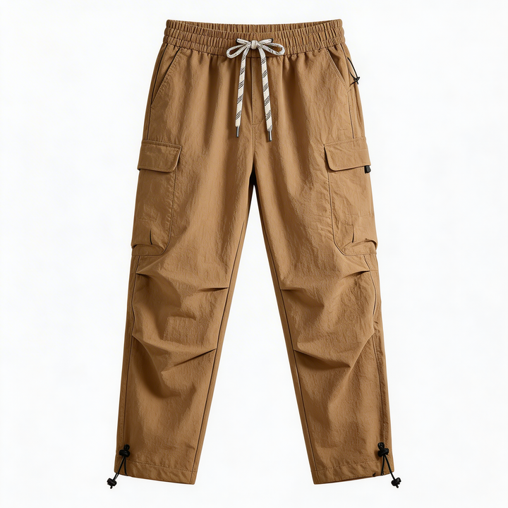 Men's lightweight cargo pants with outdoor-ready pockets