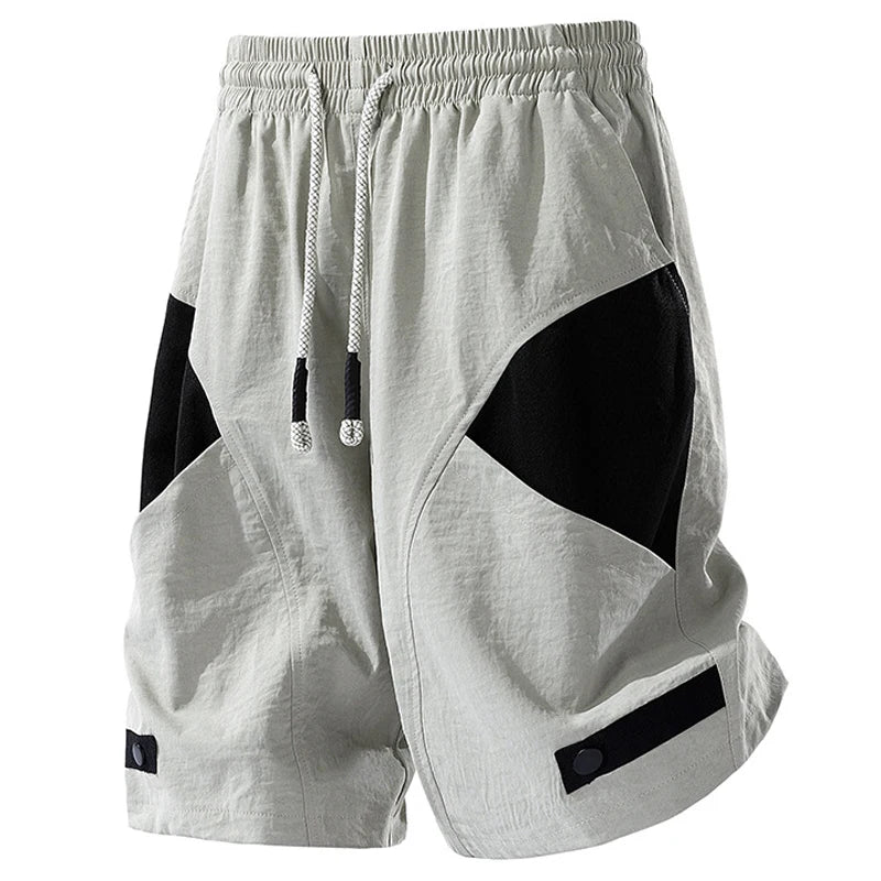 Men's lightweight cargo shorts with relaxed plus-size fit
