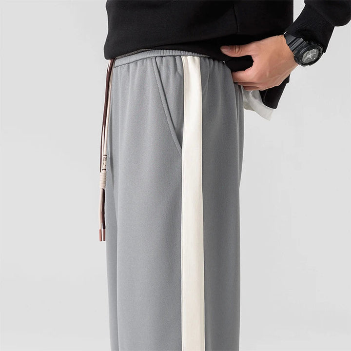 Men's Soft Fabric Wide-Leg Sweatpants | Effortless All-Day Comfort Fit 3