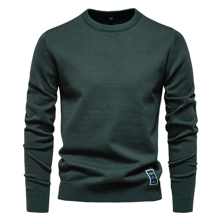 Men's O-neck pullover sweater with solid color winter style
