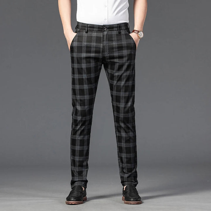 Men's plaid slim fit trousers with tailored stretch fabric
