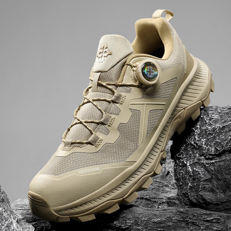 Men's lightweight climbing shoes with rotating buckle