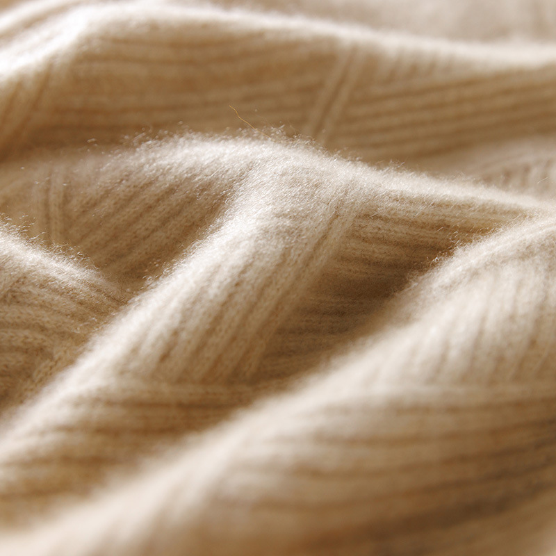 Women's 100% Cashmere Sweater | Effortlessly Refined Comfort 4