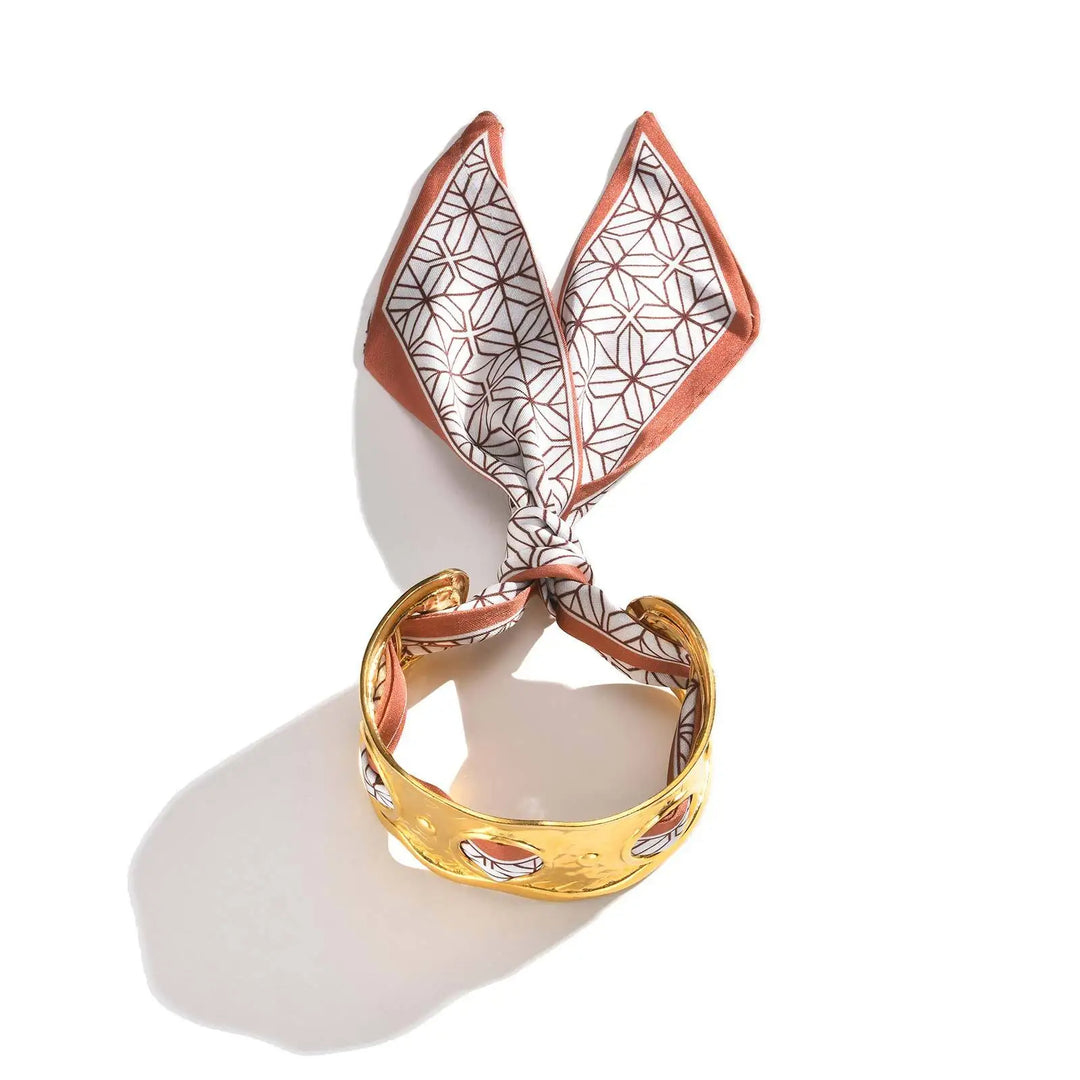Baroness Silk Cuff