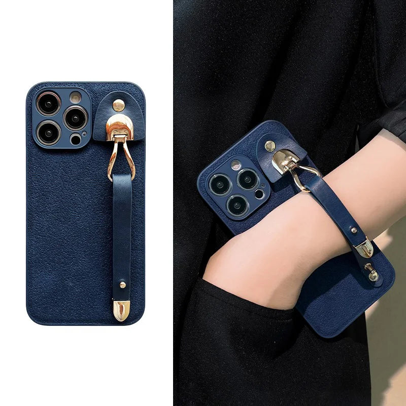 Feminique Leather Pattern Wrist Case